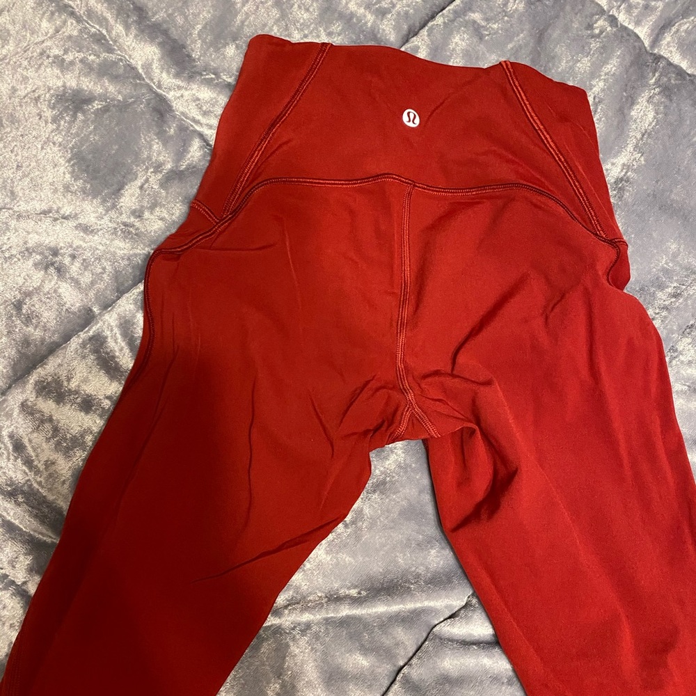 *SOLD* Lululemon train times 7/8 pant “25”